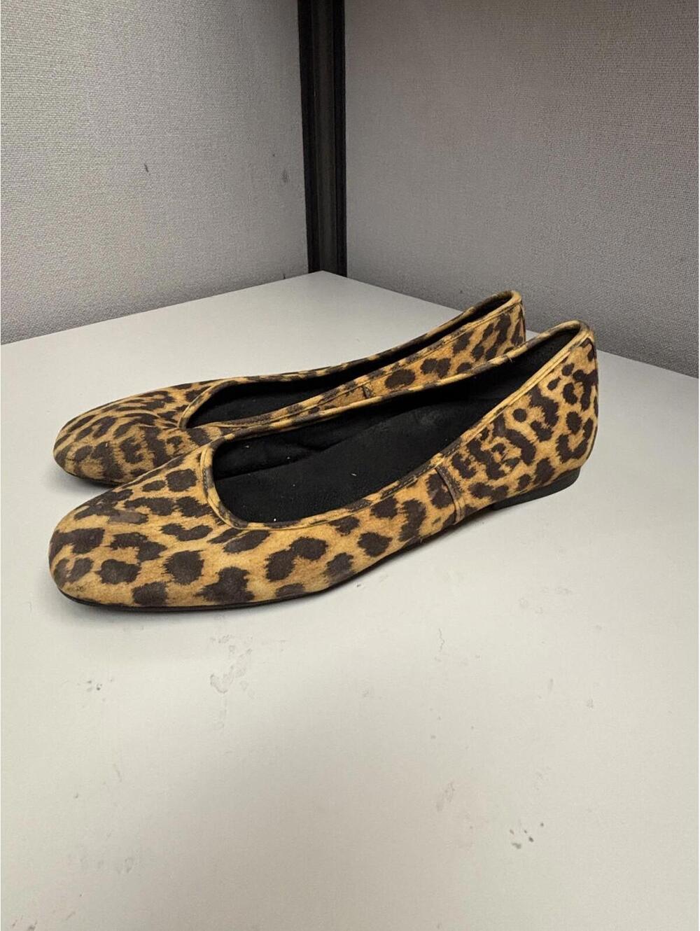 Vionic Women's Orinda Ballet Flat Leopard Size 11 Med Width